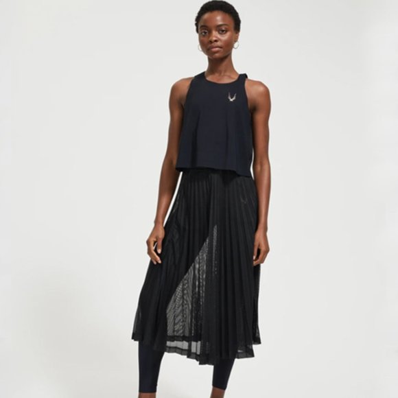 UNIQLO CHIFFON KNIFE PLEAT SEMI-SHEER MIDI SKIRT - NO PANTS LOOK - Picture 7 of 12